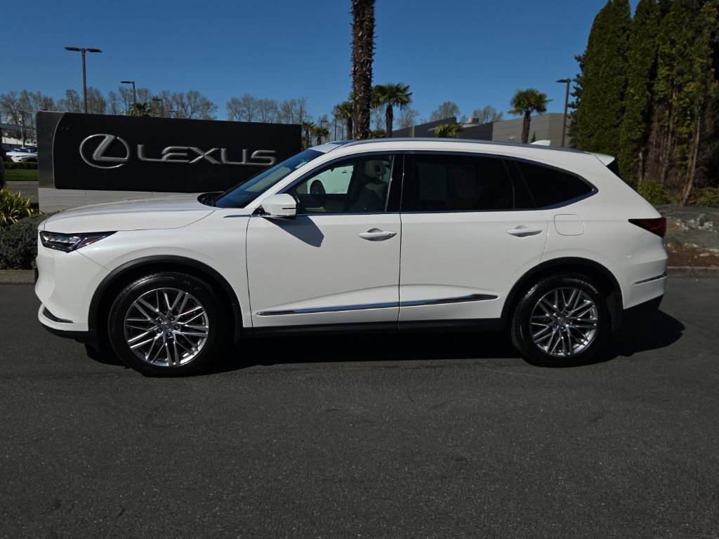 Used 2024 Acura MDX SH-AWD w/ Advance Package image 2