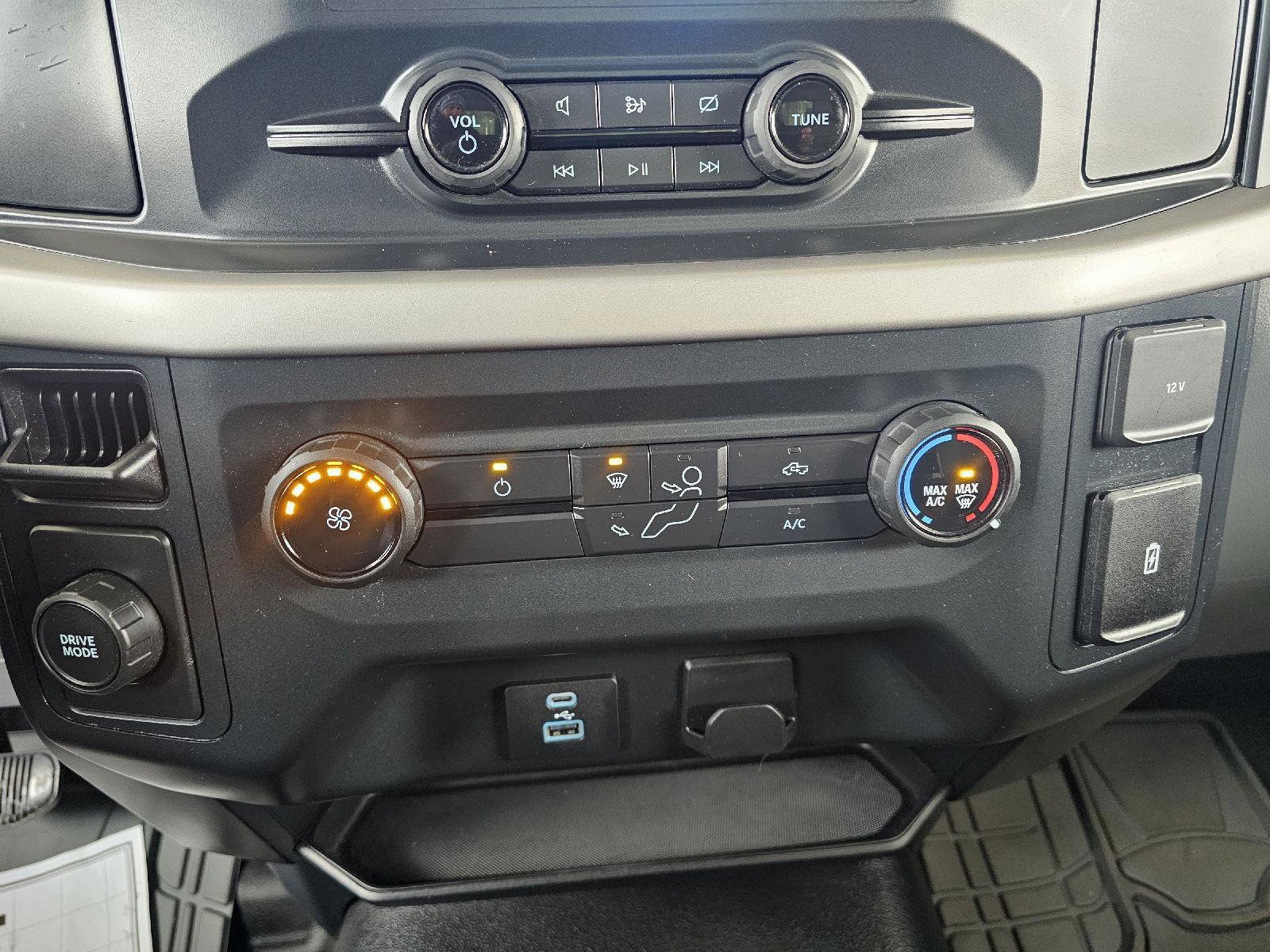 Used 2022 Ford F150 XL image 22