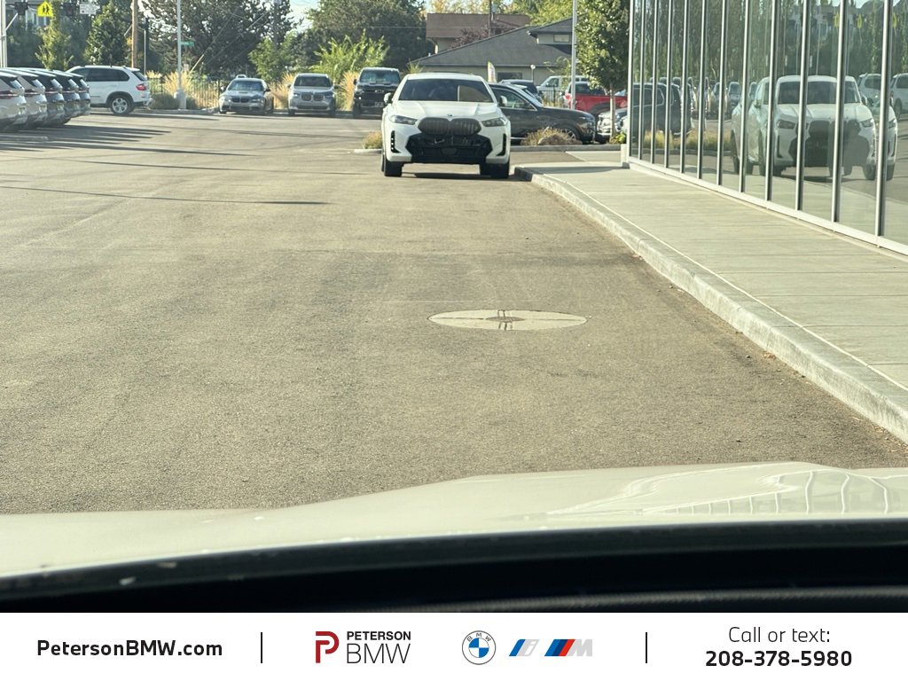 New 2026 BMW iX M70 w/ Executive Package image 28
