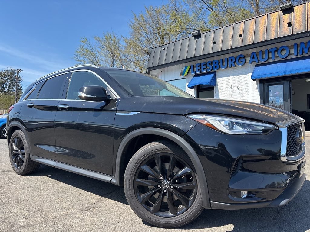 Used 2019 INFINITI QX50 Luxe w/ Navigation Package AWD/4WD image 2