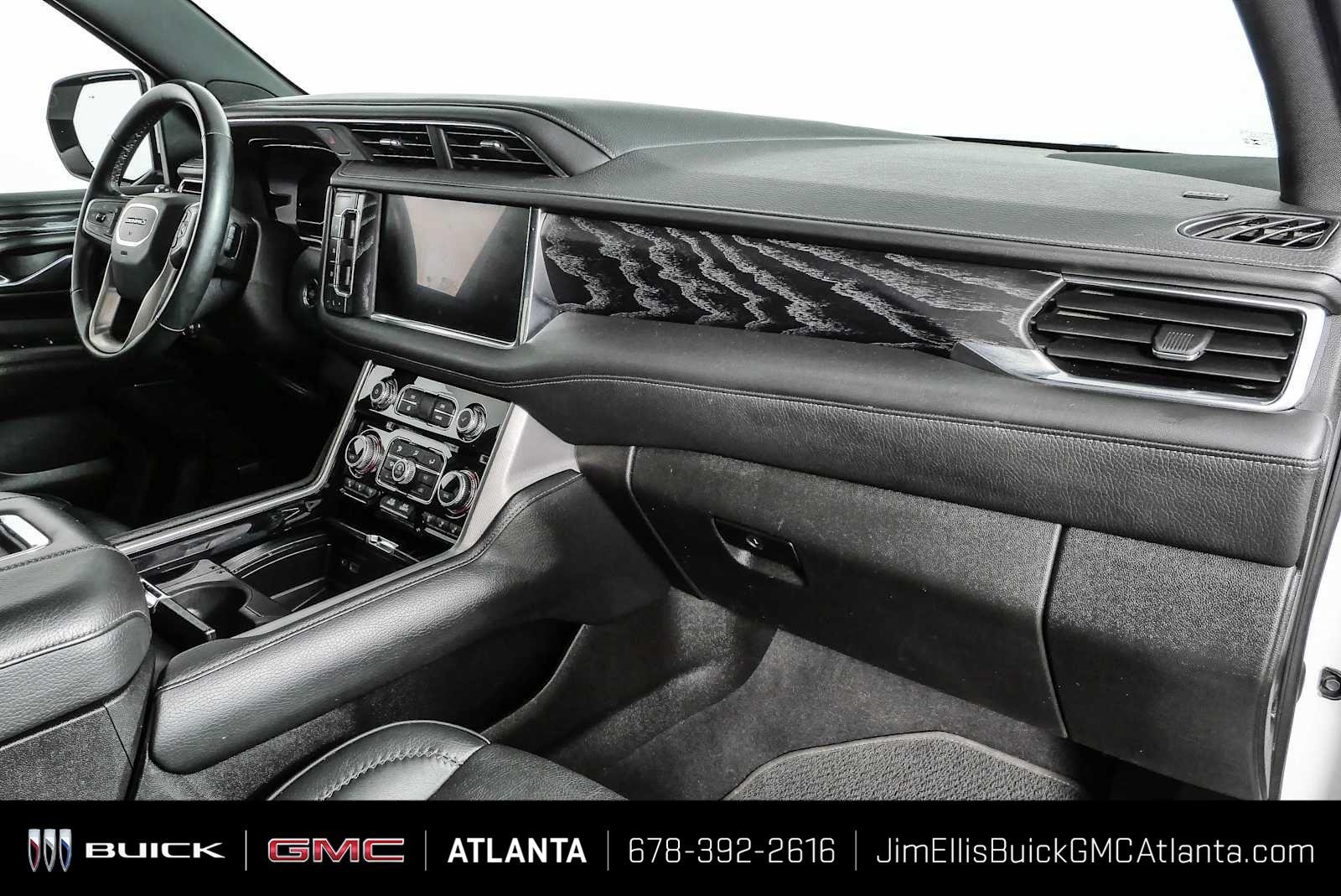 Certified 2023 GMC Yukon Denali AWD/4WD image 13