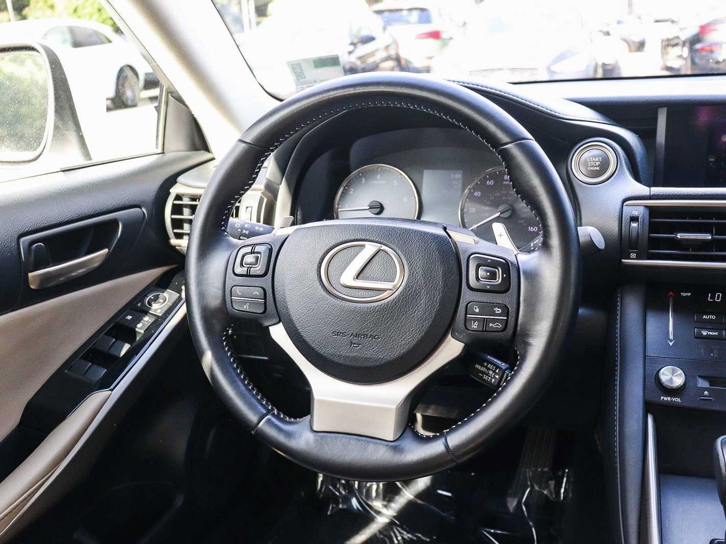 Used 2018 Lexus IS 300 RWD image 16
