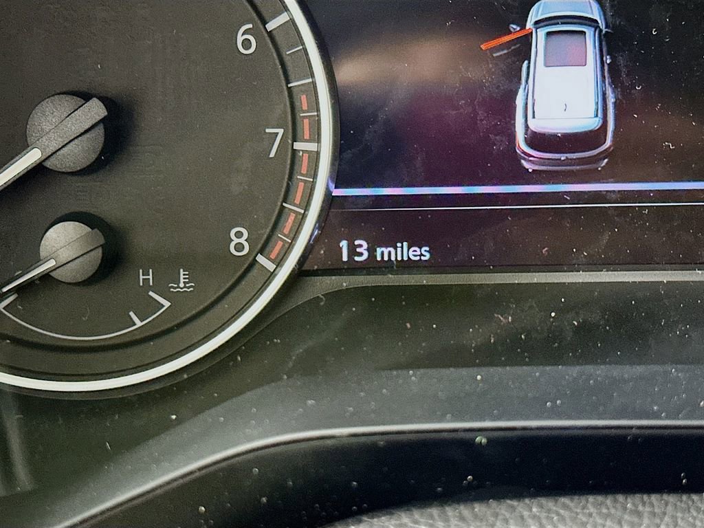 New 2026 Nissan Pathfinder SV image 16