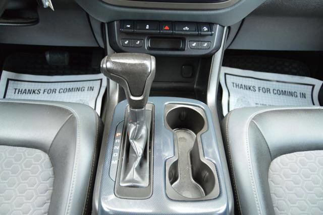 Used 2015 Chevrolet Colorado Z71 image 27