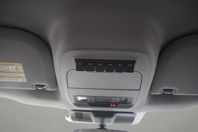 New 2026 Ford F250 XLT w/ FX4 Off-Road Package image 24