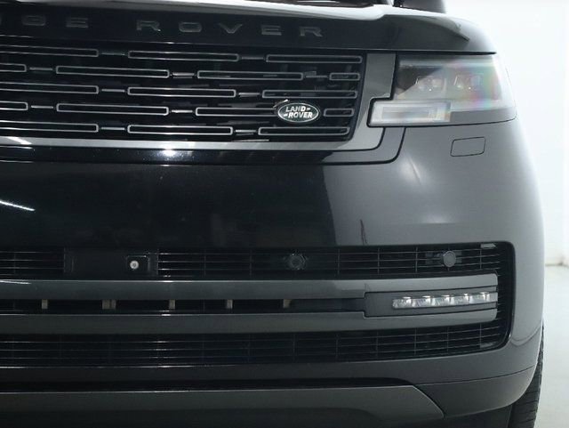 Used 2023 Land Rover Range Rover Long Wheelbase SE AWD/4WD image 41
