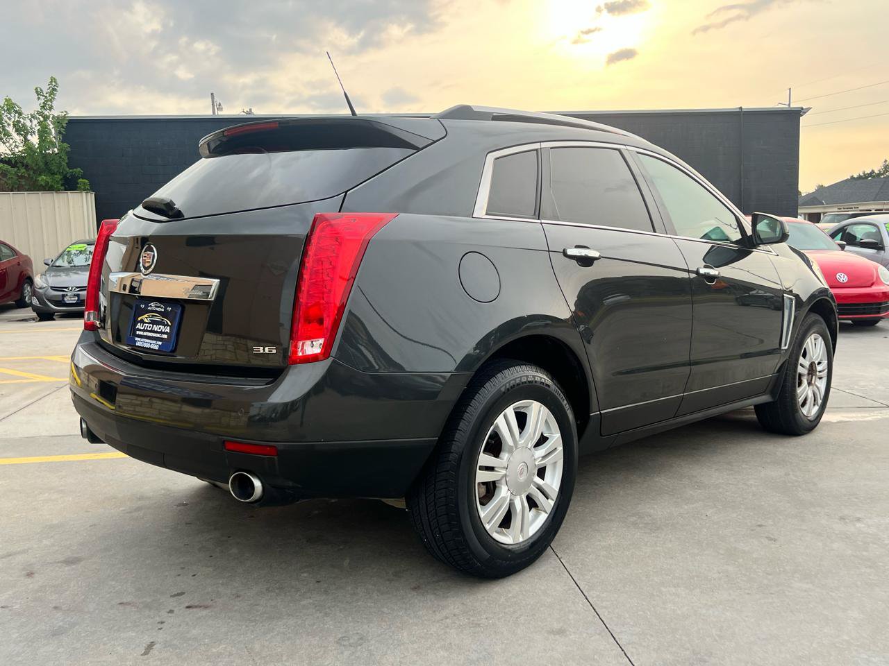 Used 2014 Cadillac SRX Luxury FWD image 6
