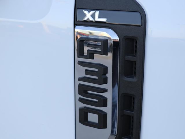 Used 2024 Ford F350 XL AWD/4WD image 9