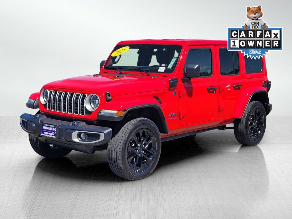 Used 2025 Jeep Wrangler Unlimited Sahara w/ Safety Group AWD/4WD image 8