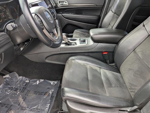 Used 2022 Jeep Grand Cherokee Laredo X AWD/4WD image 16