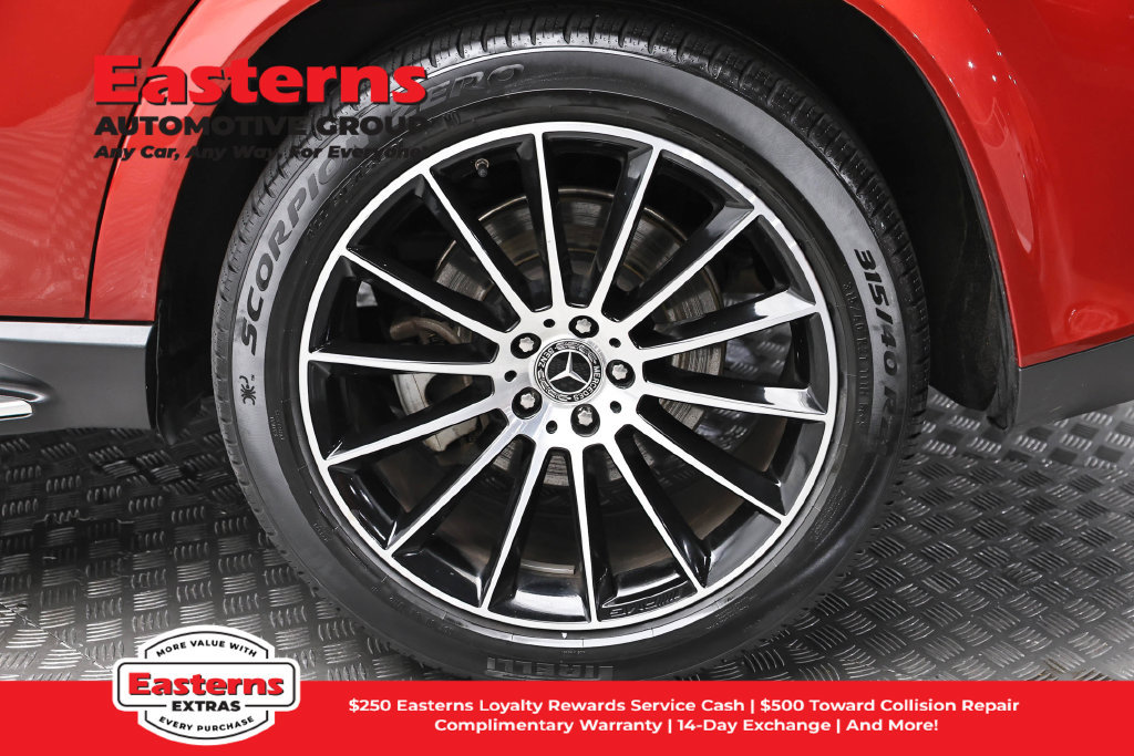 Used 2023 Mercedes-Benz GLE 450 4MATIC w/ AMG Line Exterior image 9