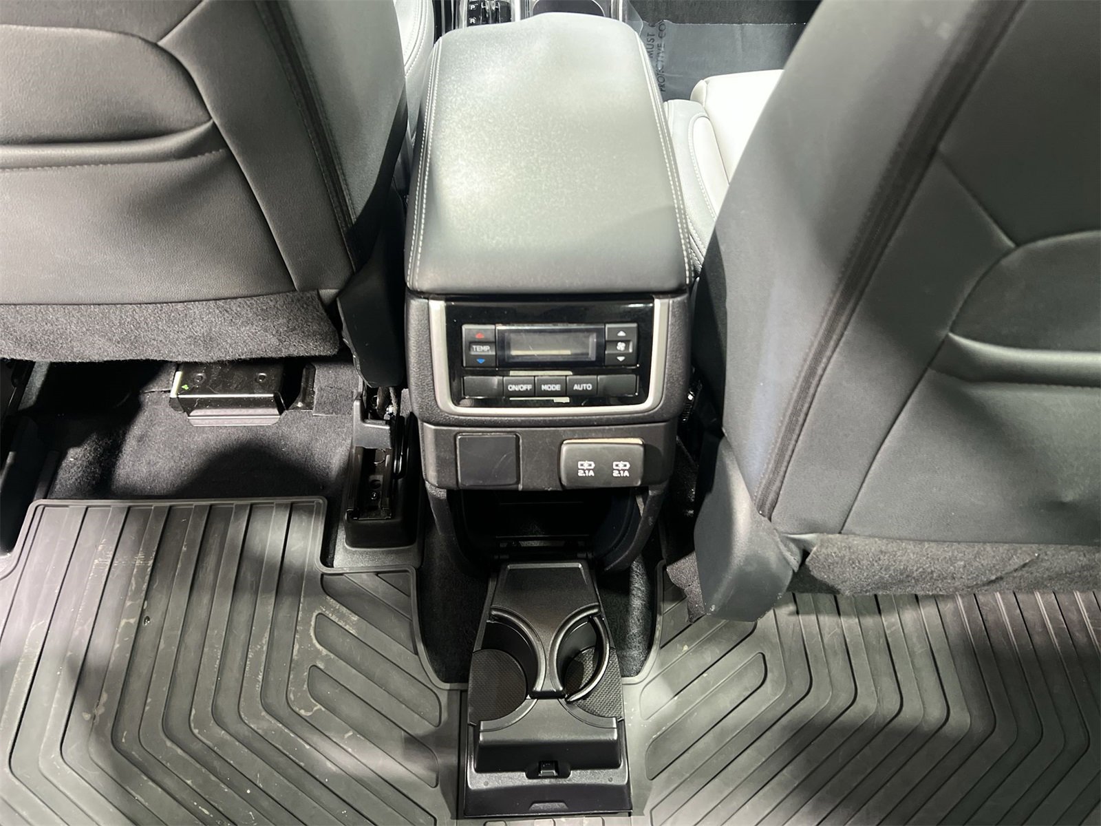 Used 2022 Subaru Ascent Onyx Edition image 21