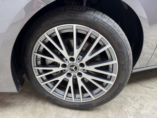 Used 2025 Mercedes-Benz CLA 250 4MATIC image 28