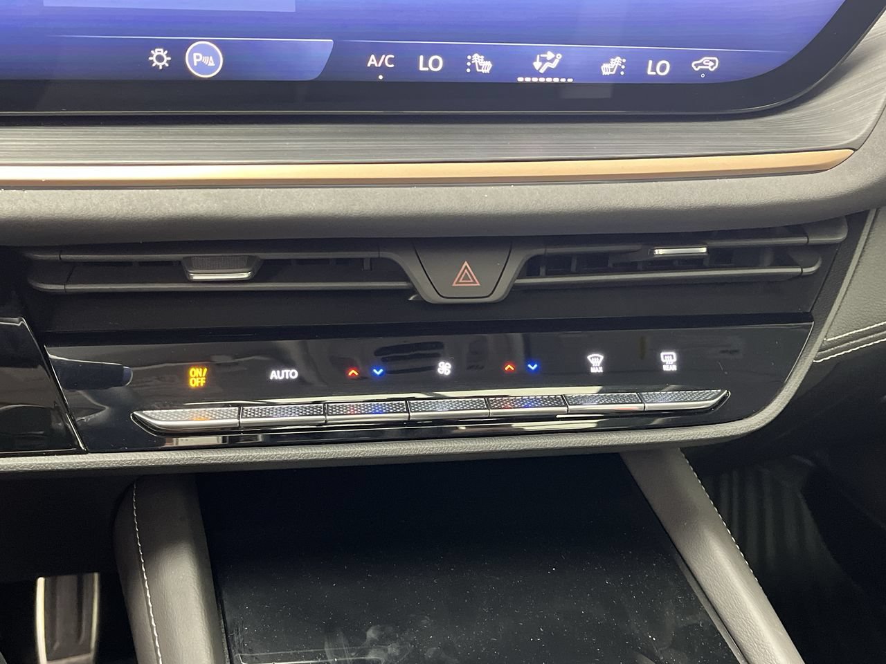 Used 2026 Buick Envision Sport Touring AWD/4WD image 22