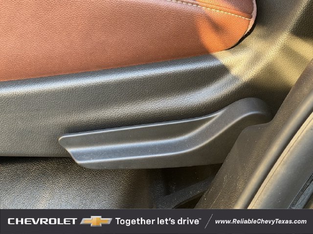 Used 2020 Chevrolet Tahoe Premier w/ Premier Plus Edition RWD image 33