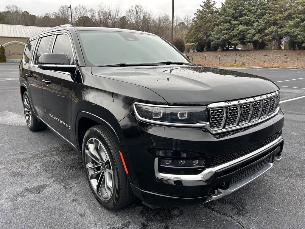 Used 2024 Jeep Grand Wagoneer Series III w/ HD Trailer Tow Package image 20