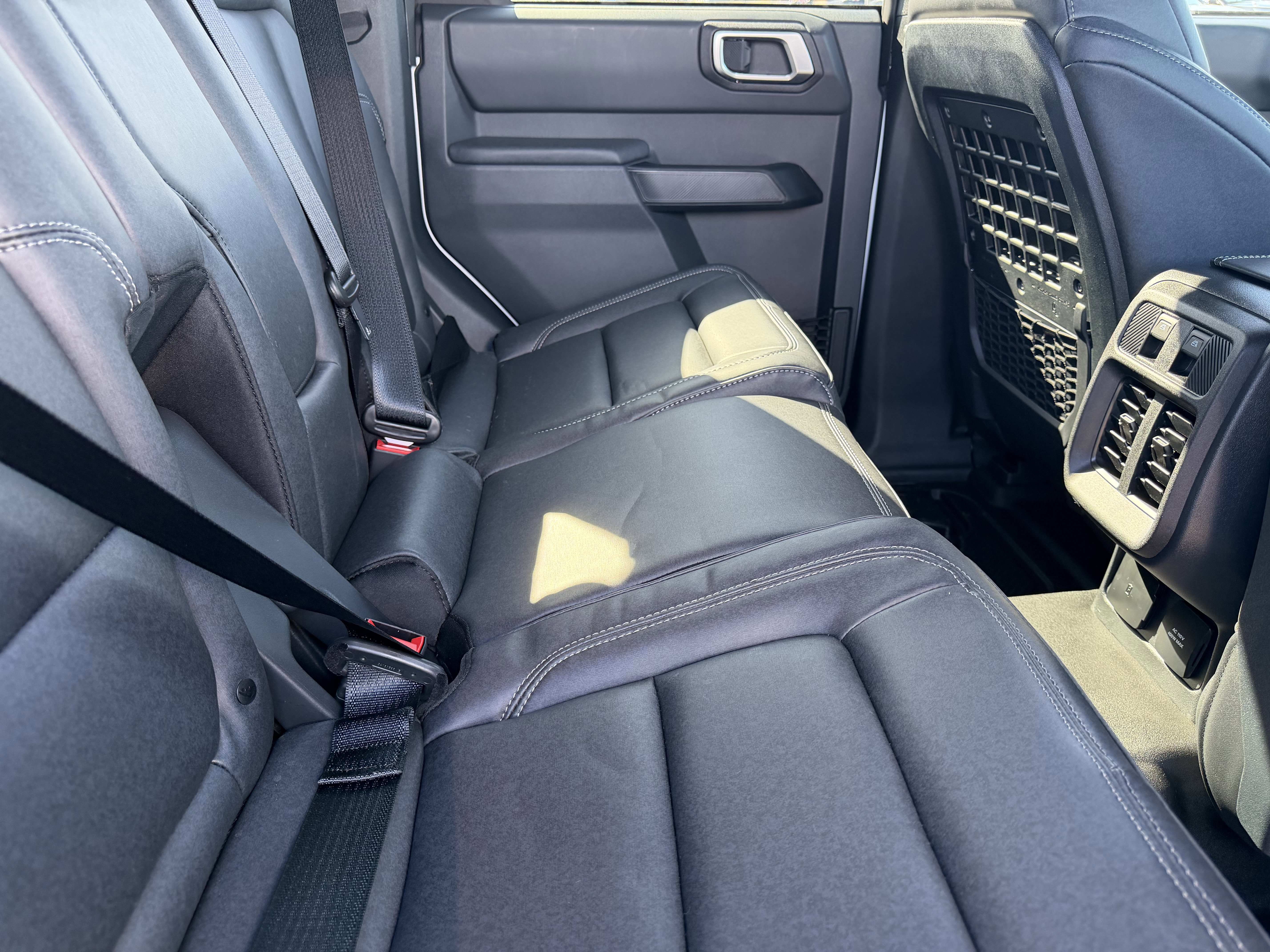 New 2026 Ford Bronco Big Bend w/ Black Diamond Package AWD/4WD image 12