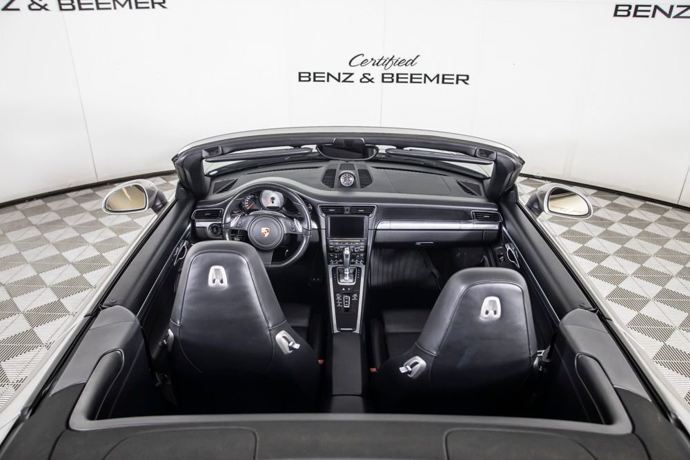 Used 2012 Porsche 911 Carrera S image 19