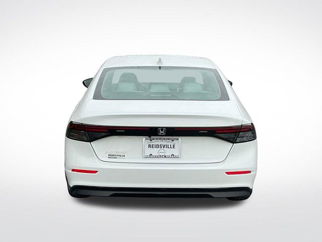 Used 2024 Honda Accord EX image 6