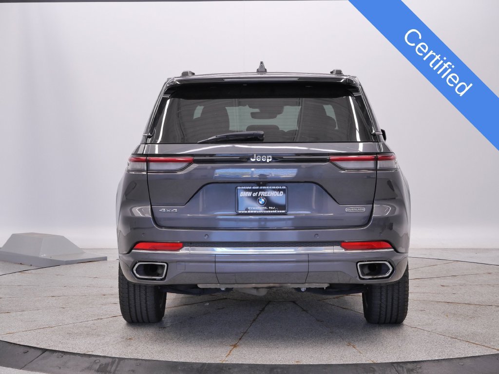 Used 2023 Jeep Grand Cherokee Overland AWD/4WD image 4
