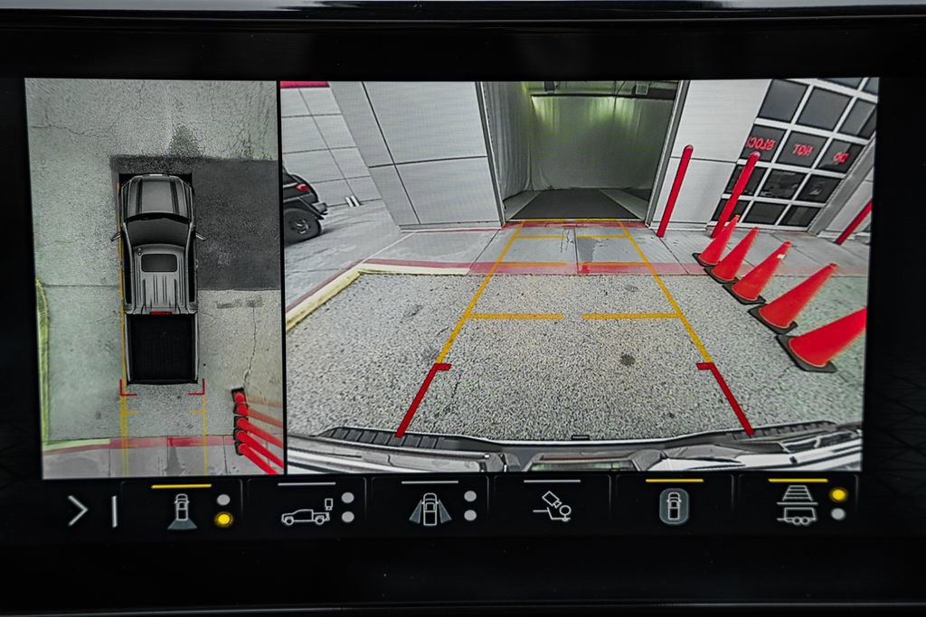 Used 2023 GMC Sierra 1500 Denali w/ Technology Package AWD/4WD image 54