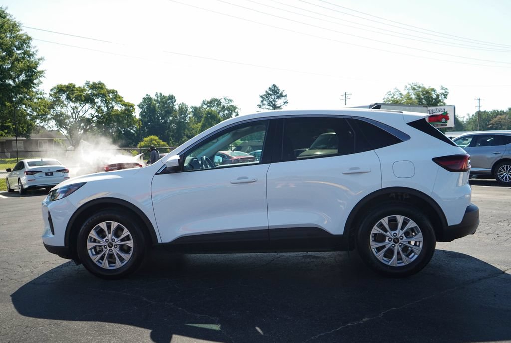 Used 2023 Ford Escape Active w/ Tech Pack #2 FWD image 22