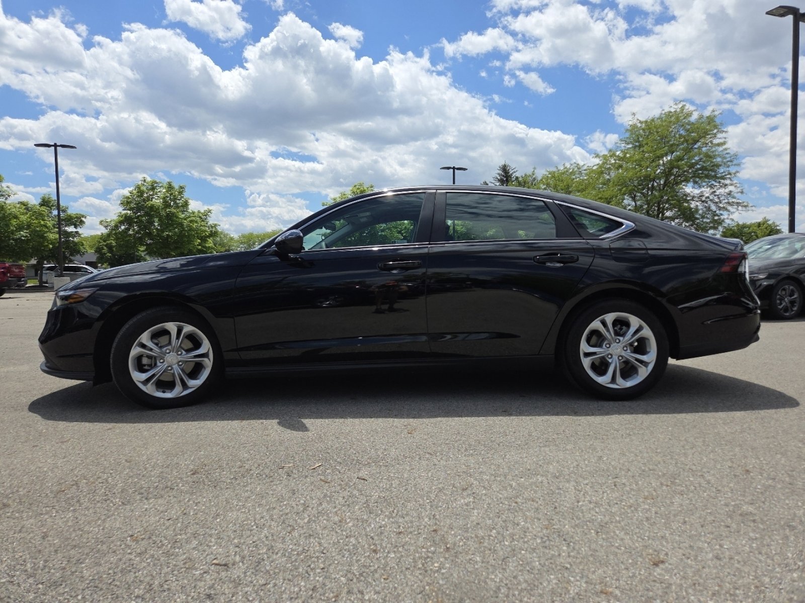 Certified 2024 Honda Accord LX image 15