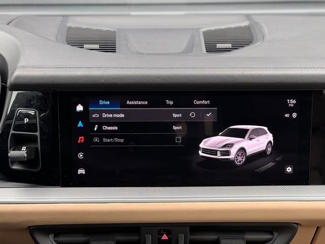 Certified 2024 Porsche Cayenne S image 31