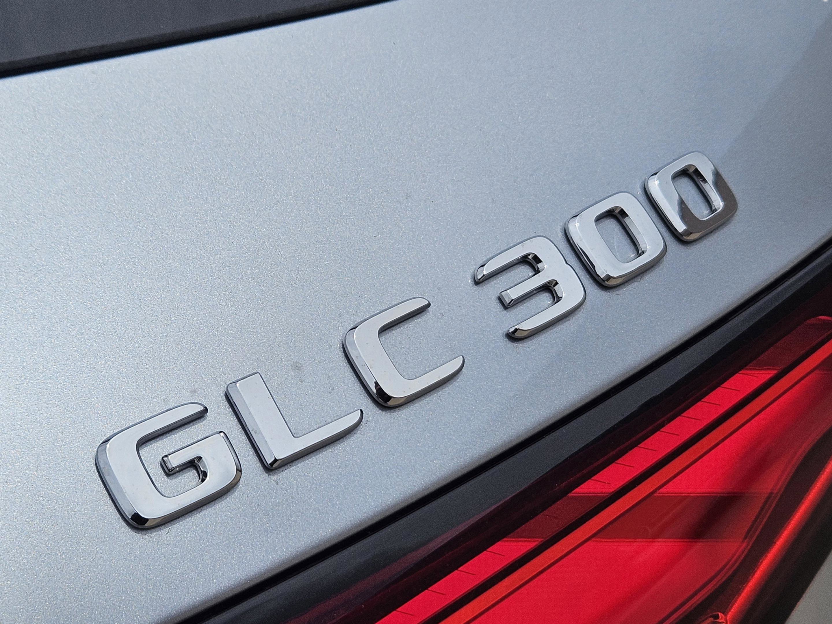 Certified 2026 Mercedes-Benz GLC 300 image 25