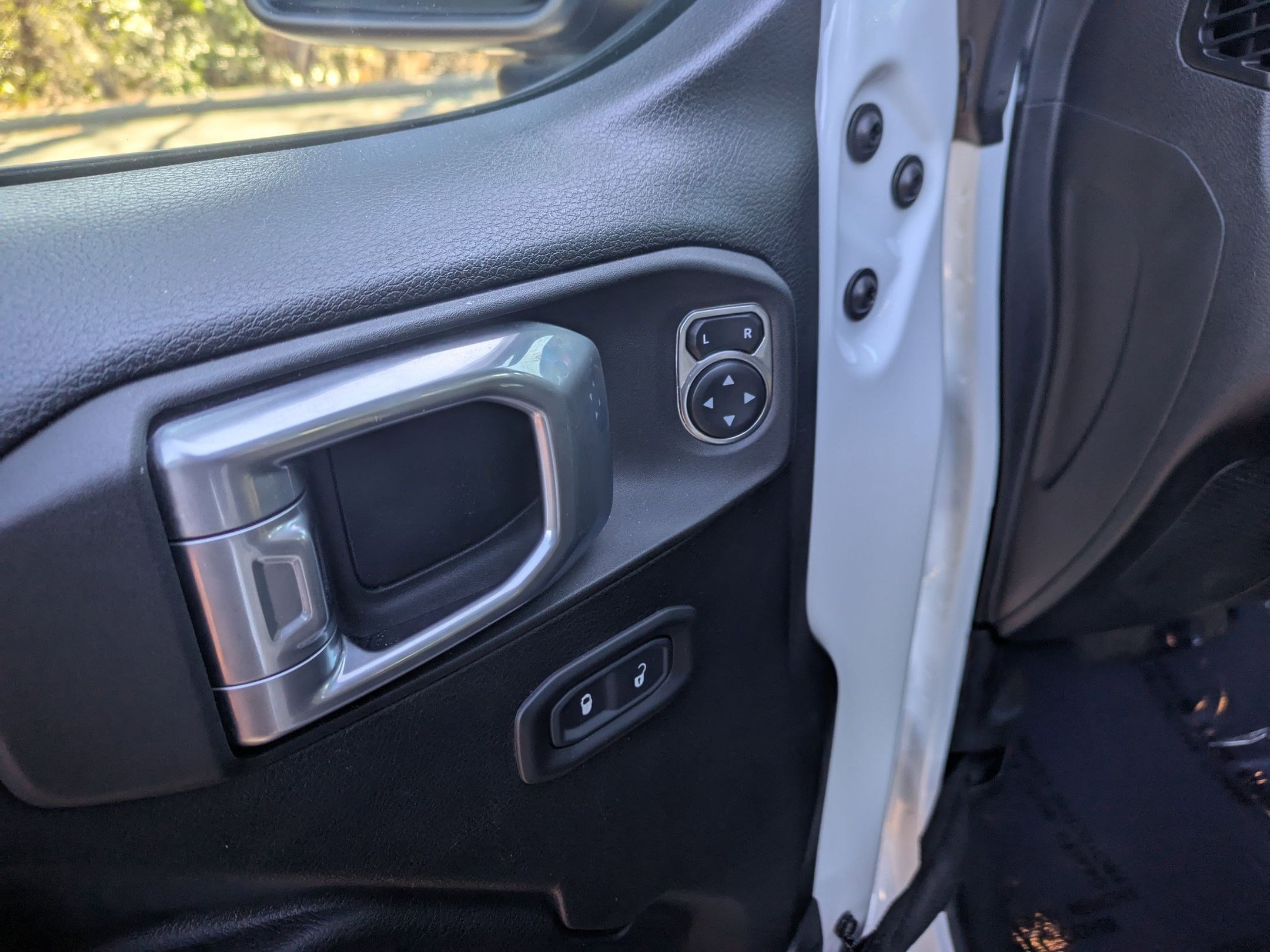 Used 2021 Jeep Wrangler Unlimited Rubicon image 18