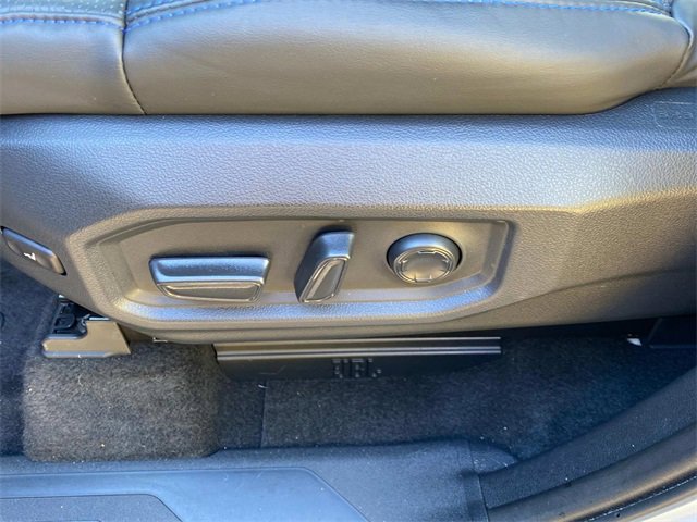 Used 2025 Toyota Sequoia Platinum image 16