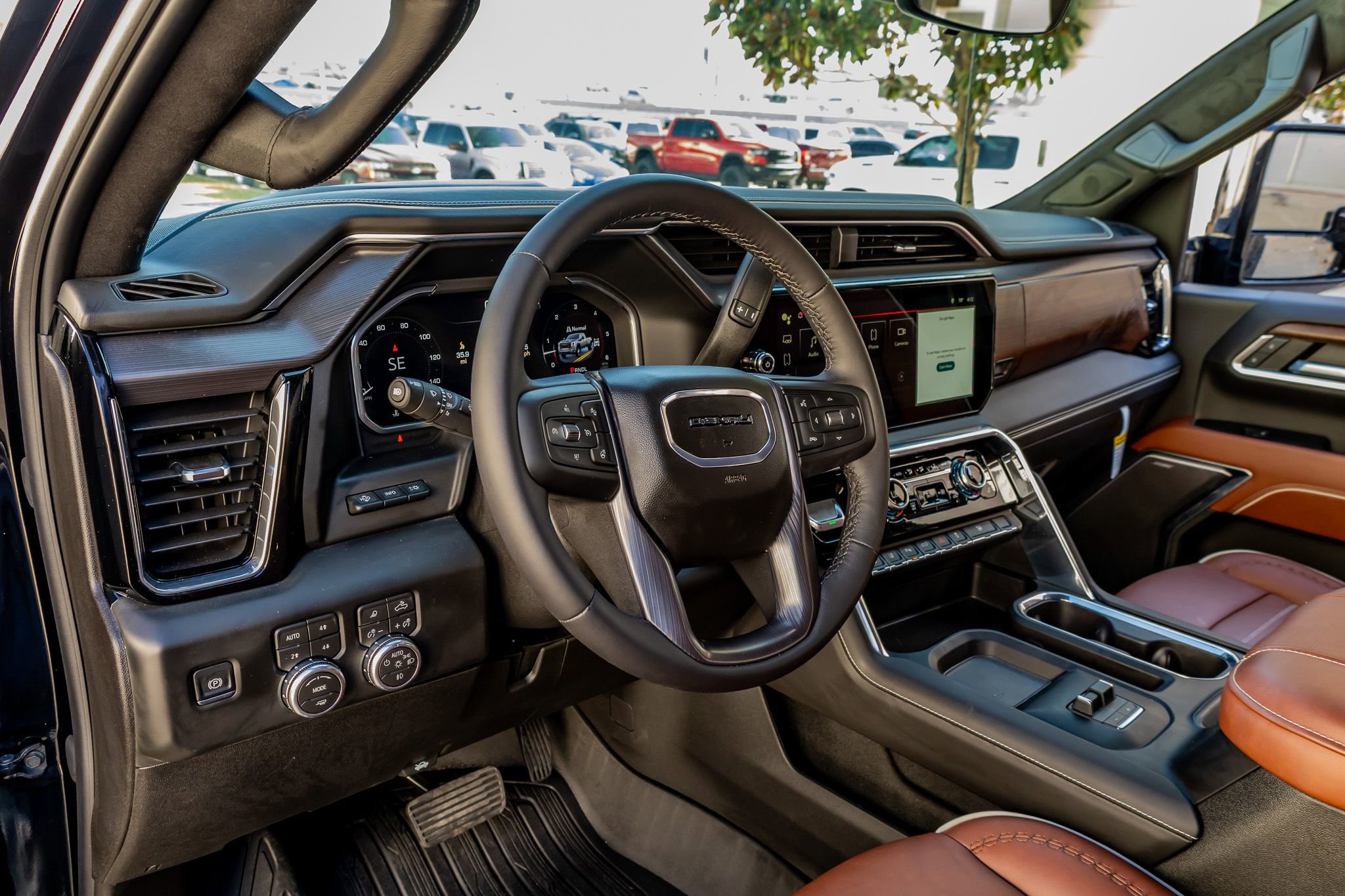 Used 2026 GMC Sierra 3500 Denali Ultimate image 17