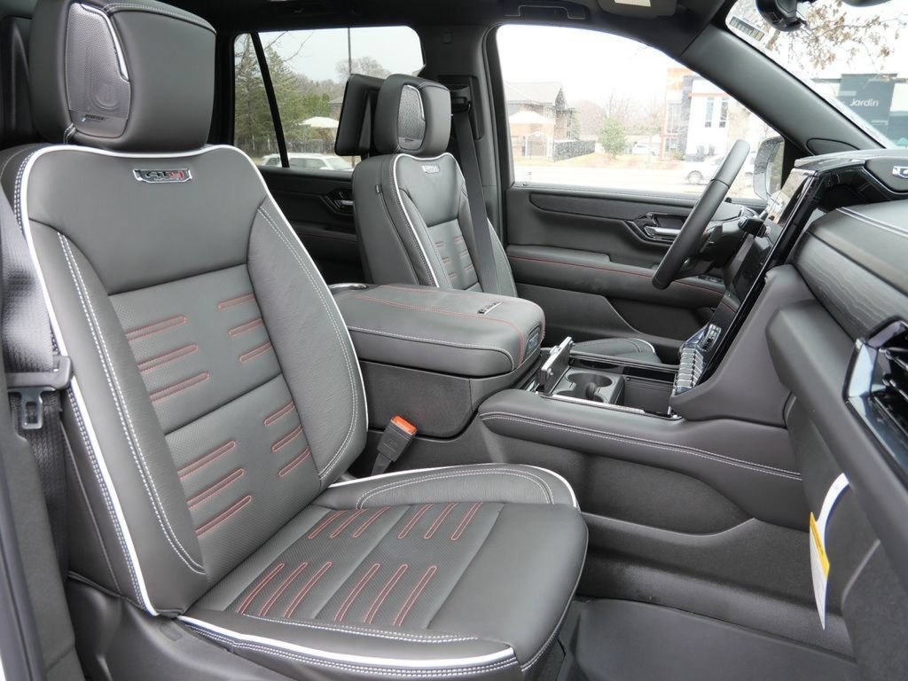 New 2026 GMC Yukon AT4 Ultimate AWD/4WD image 27