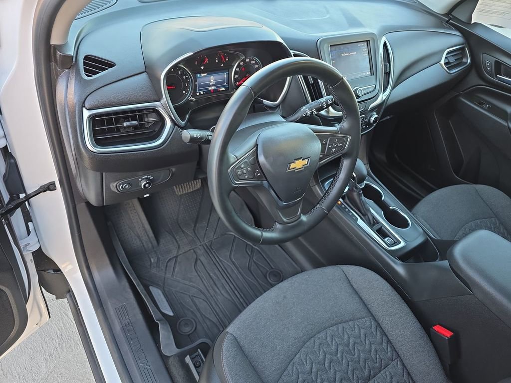 Used 2024 Chevrolet Equinox LT w/ LPO, Floor Liner Package image 10
