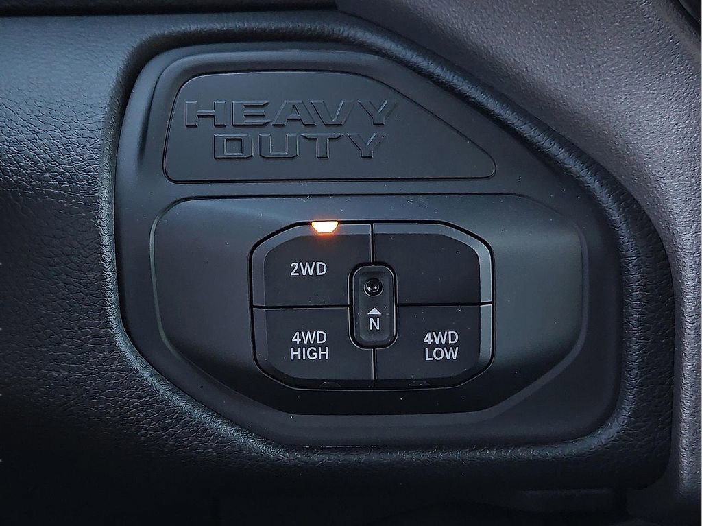 Used 2026 RAM 2500 Laramie w/ Night Edition AWD/4WD image 31