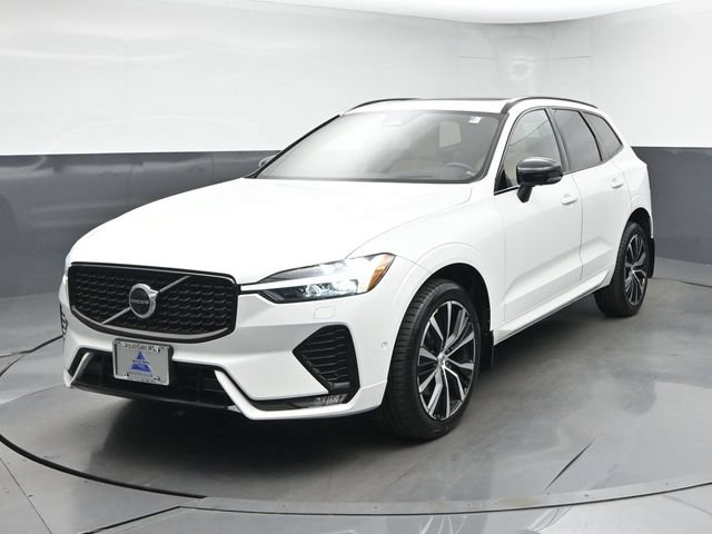 Used 2023 Volvo XC60 B6 Ultimate w/ Protection Package Premier AWD/4WD image 3