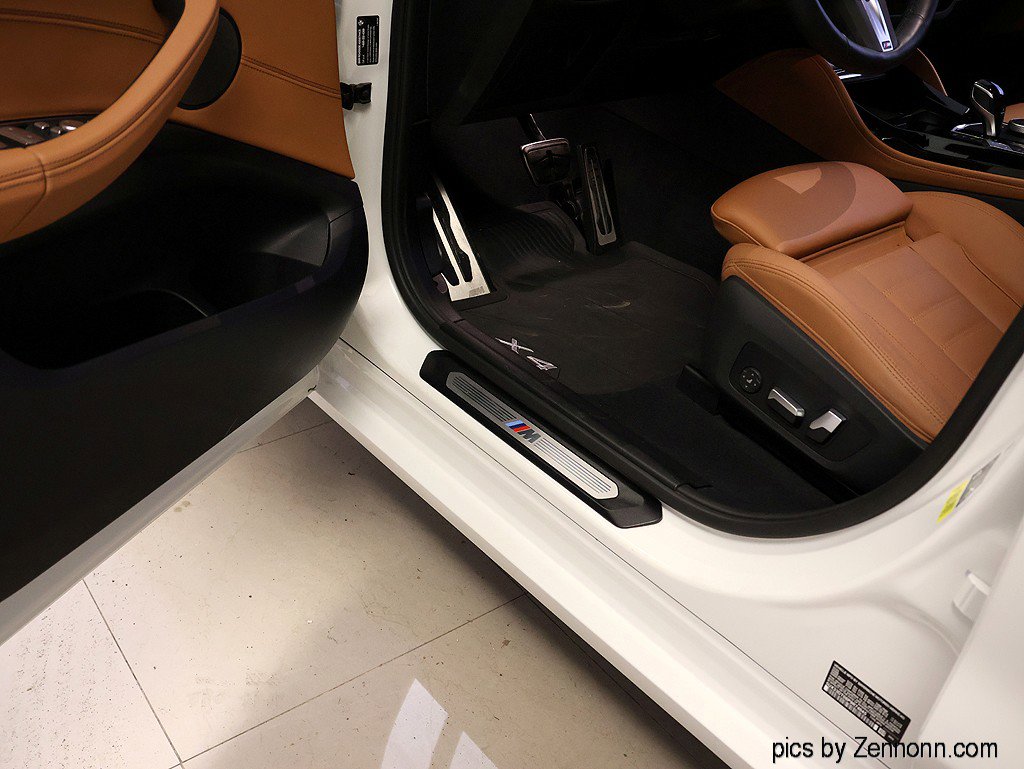 Certified 2023 BMW X4 xDrive30i w/ M Sport Package image 29
