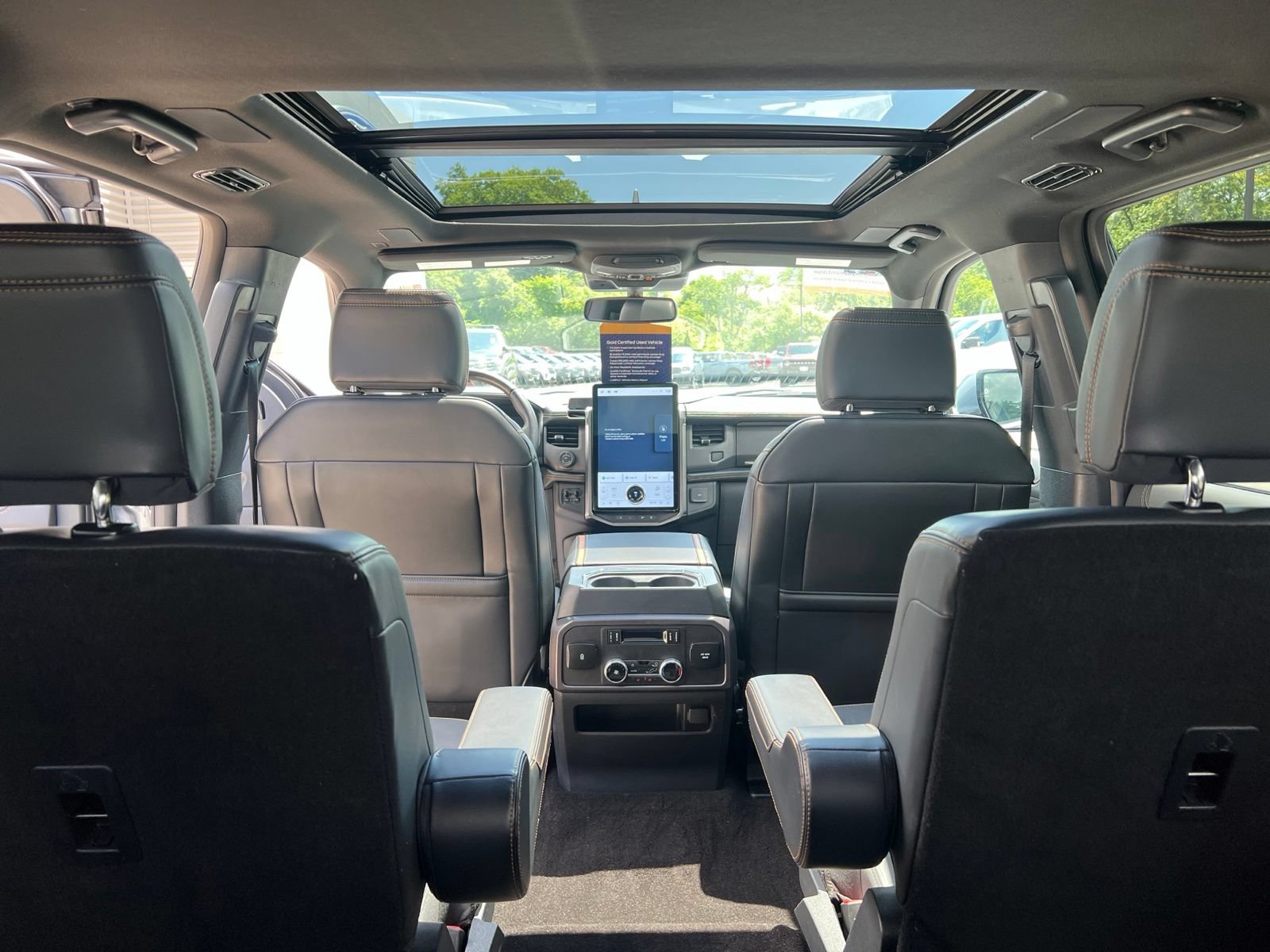 Certified 2023 Ford Expedition Platinum AWD/4WD image 15