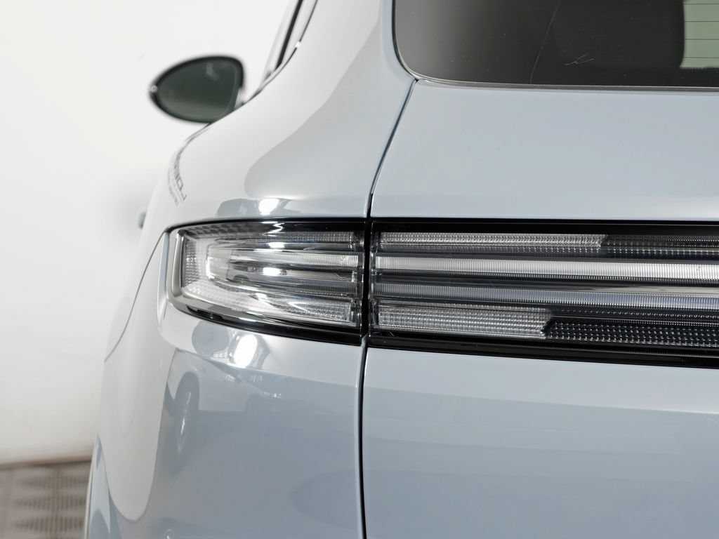 New 2026 Porsche Cayenne S AWD/4WD image 12