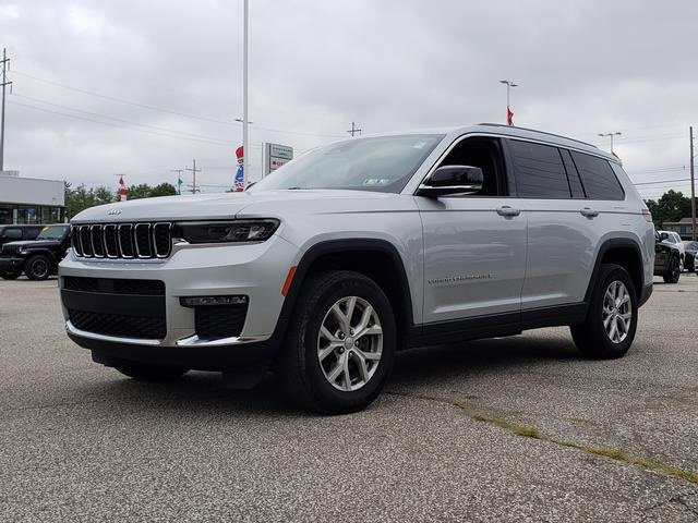 Used 2023 Jeep Grand Cherokee L Limited image 3