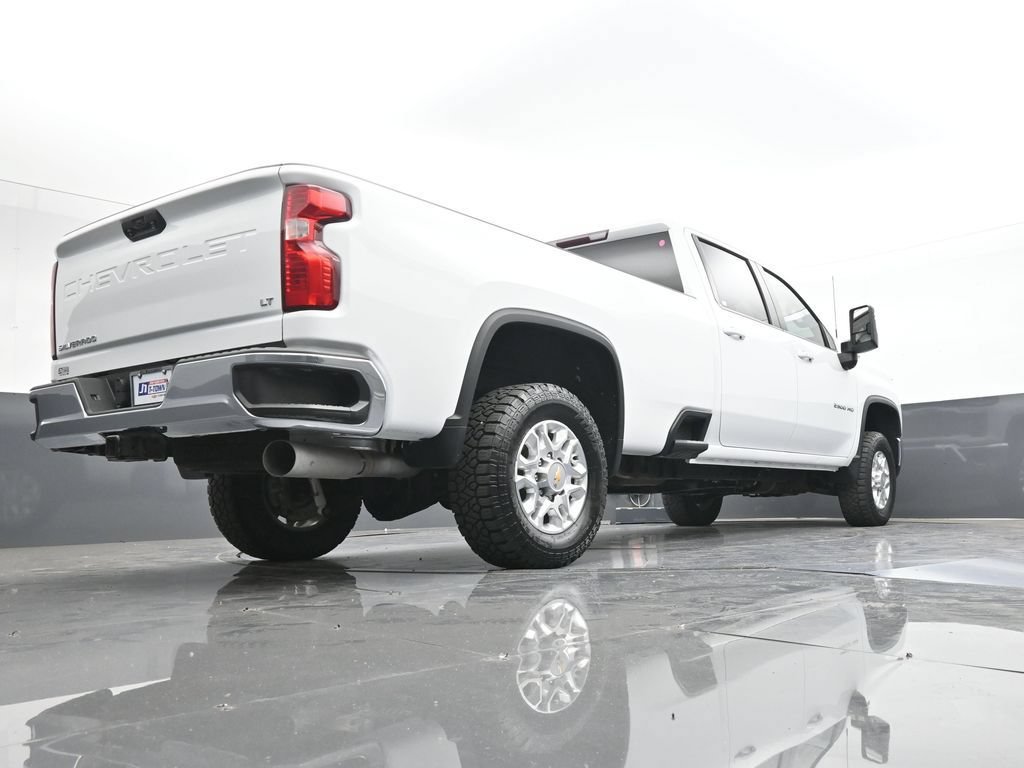 Used 2024 Chevrolet Silverado 2500 LT AWD/4WD image 36