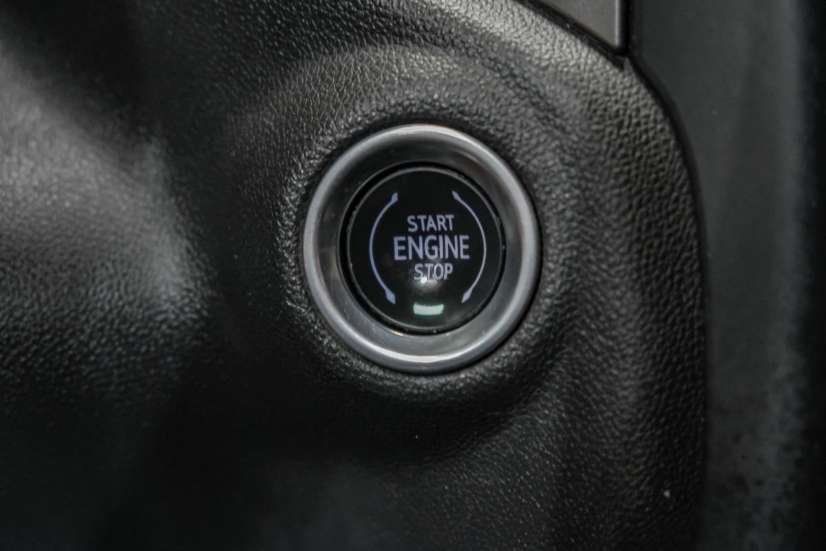 Used 2019 Chevrolet Silverado 1500 RST AWD/4WD image 20