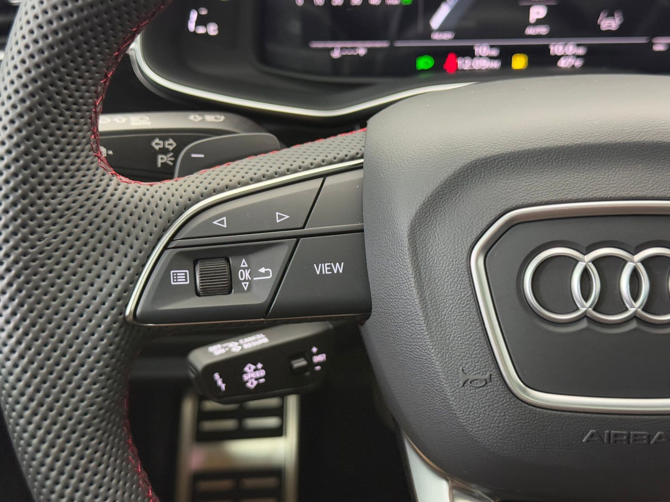 New 2026 Audi SQ8 Prestige image 19