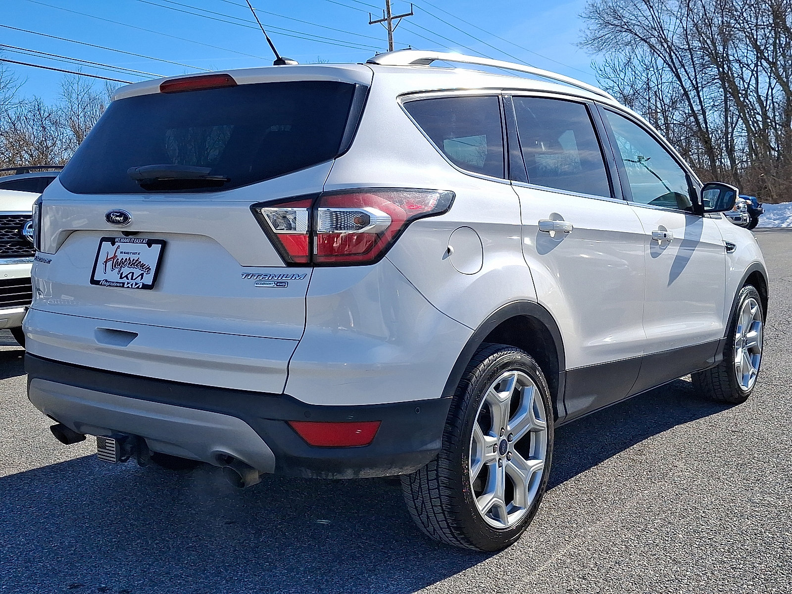 Used 2017 Ford Escape Titanium w/ Equipment Group 301A image 4