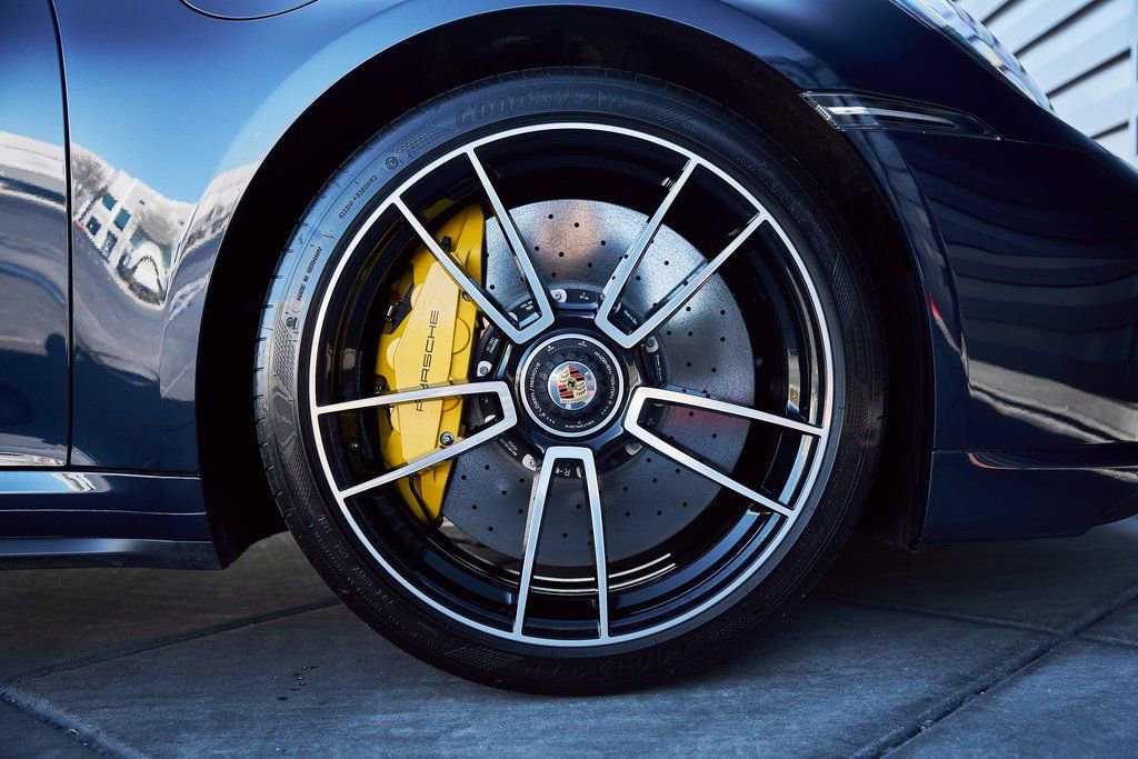 Used 2022 Porsche 911 Turbo S image 19