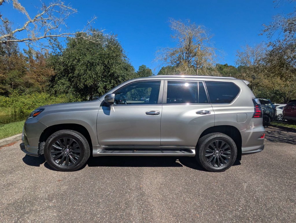 Used 2023 Lexus GX 460 Premium AWD/4WD image 7