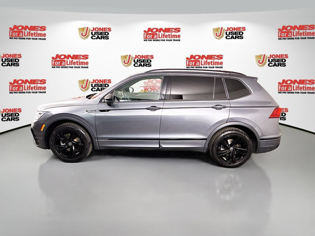 Used 2023 Volkswagen Tiguan SE R-Line FWD image 13