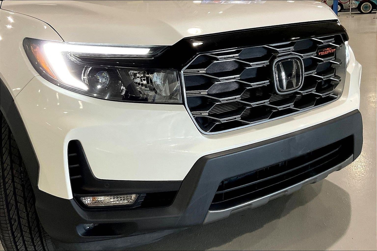 Used 2023 Honda Passport TrailSport image 33