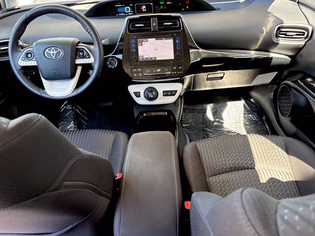 Used 2019 Toyota Prius Prime Plus w/ Carpet Mat Package FWD image 11