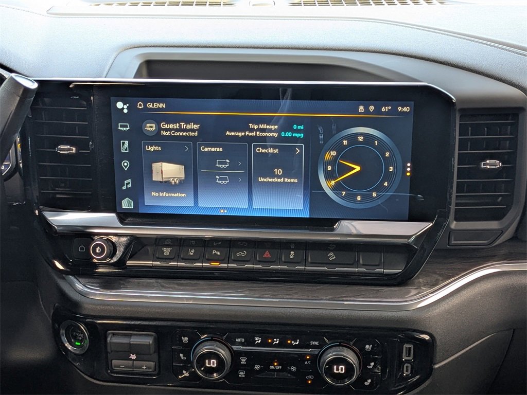 Used 2024 Chevrolet Silverado 2500 LTZ w/ LTZ Convenience Package image 18